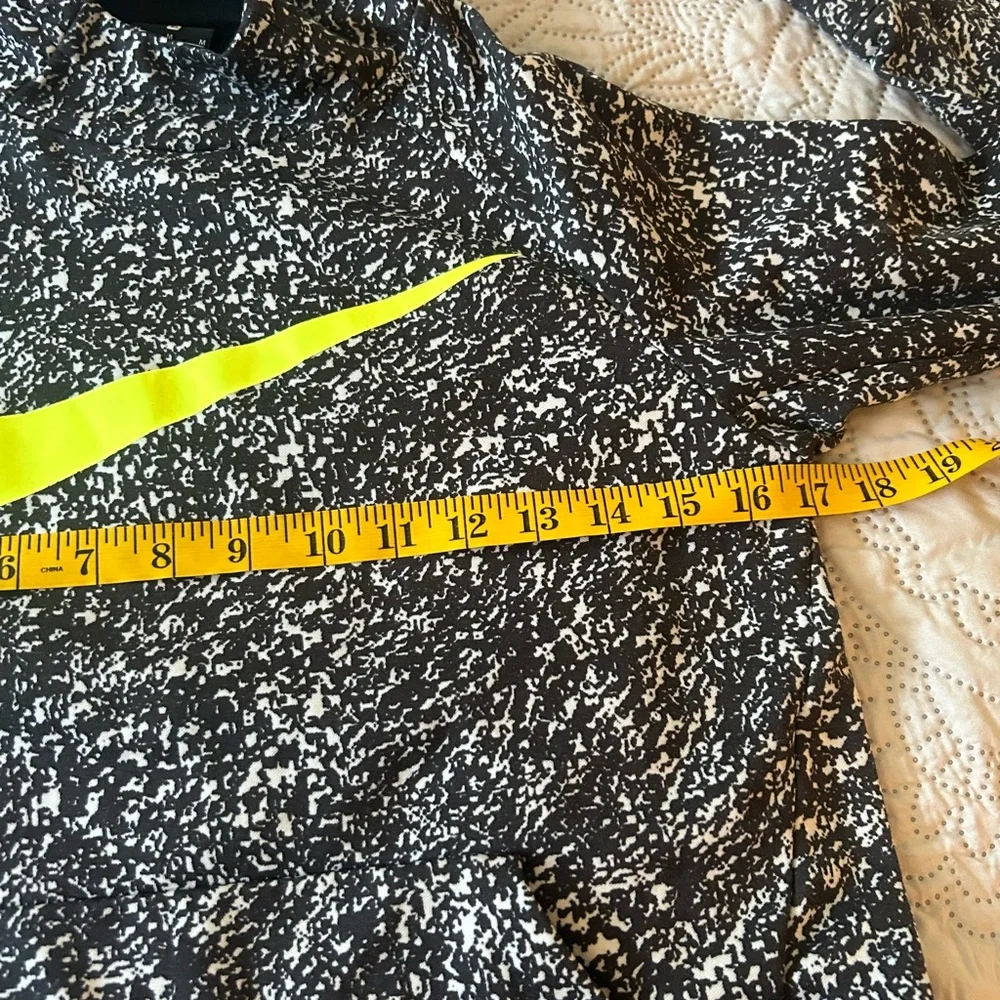 Nike Dri-fit M pullover/composition book print. Neon swoosh/SWOOSH word on back